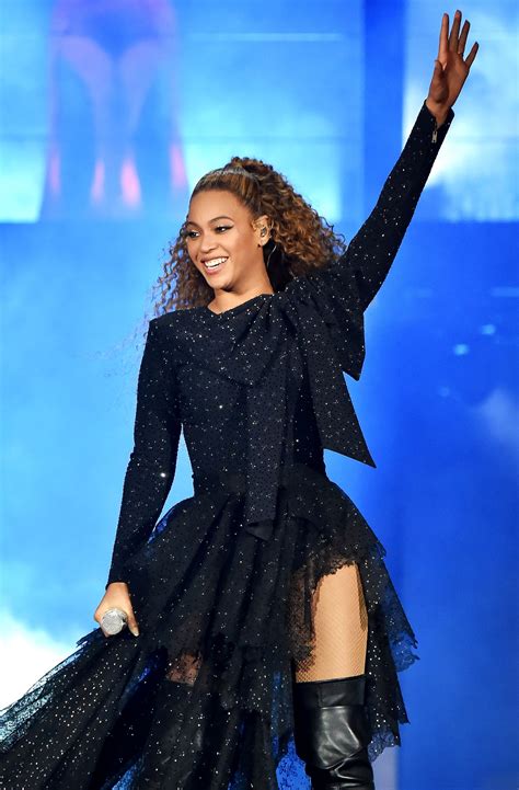 See All of Beyoncé's On The Run II Tour Looks